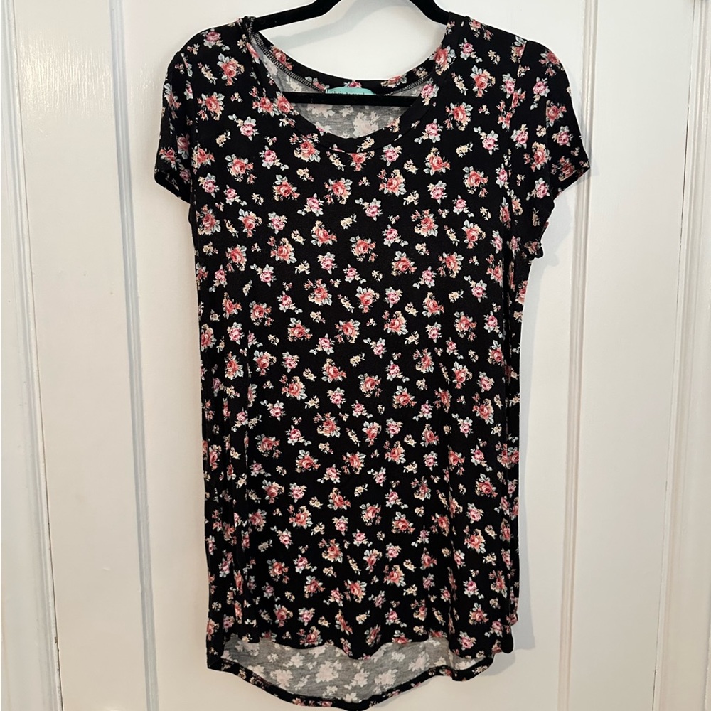 Chris & Carol Floral Short Sleeve Tee